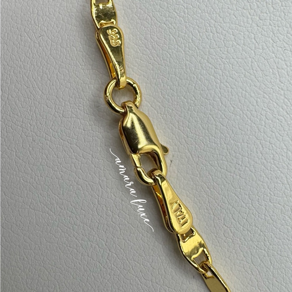18” Valentino Link Chain 🔗 - Picture 4 of 4